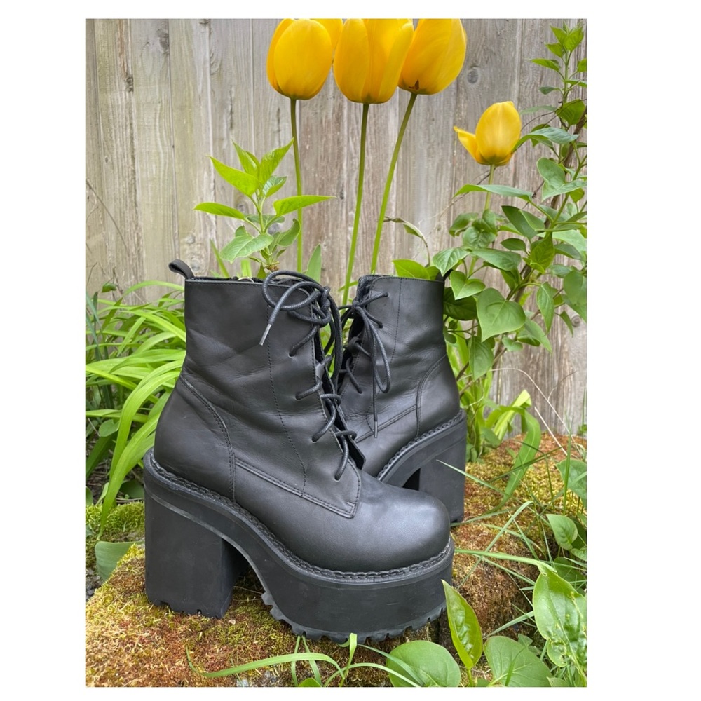 UNIF Choke Boot